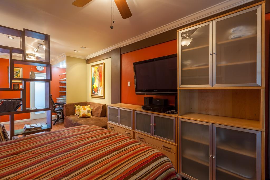 Choose To Be Happy At Seymour # 9 And #16 - Studio Apartments Kingston Habitación foto
