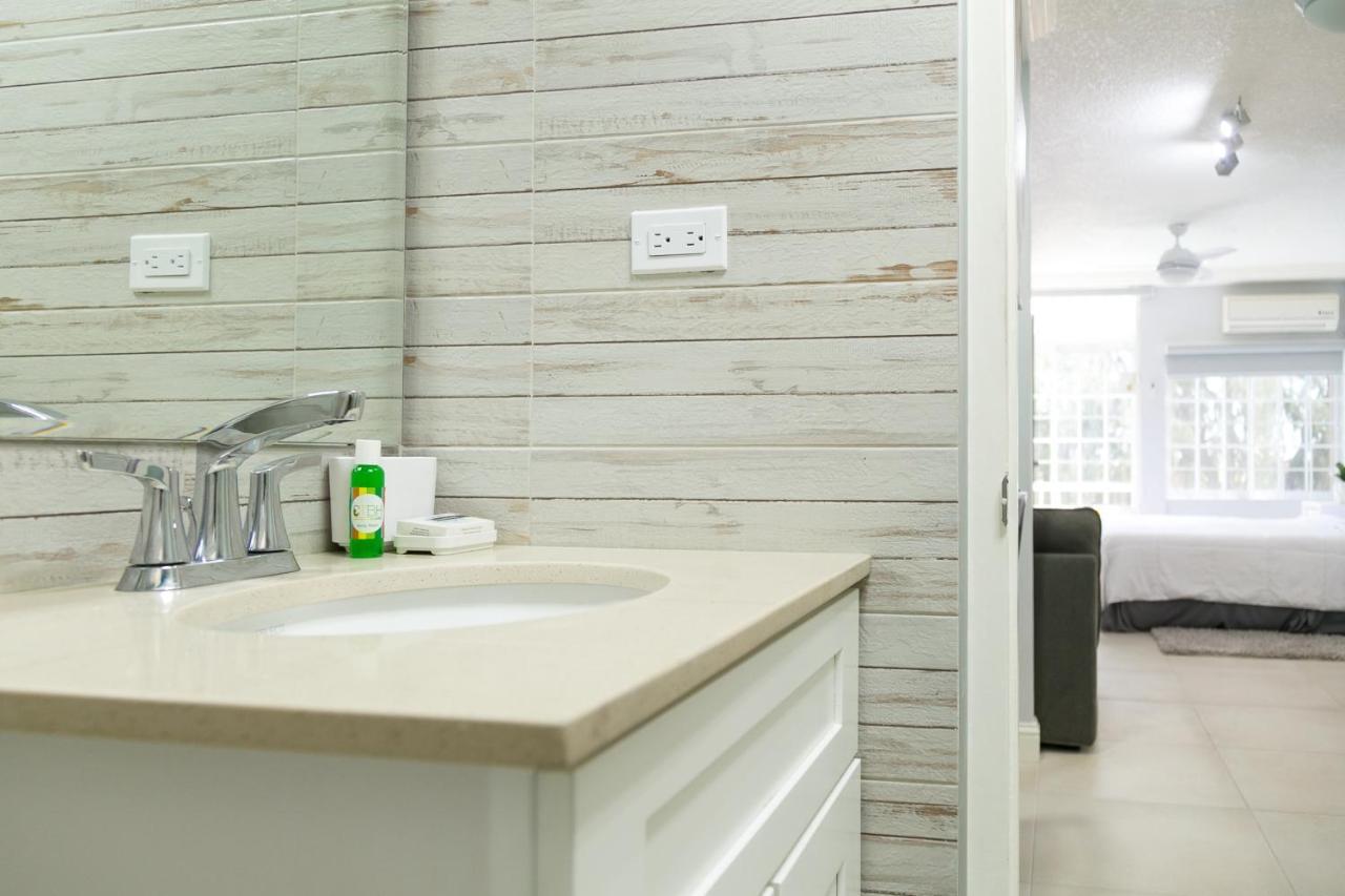Choose To Be Happy At Seymour # 9 And #16 - Studio Apartments Kingston Exterior foto