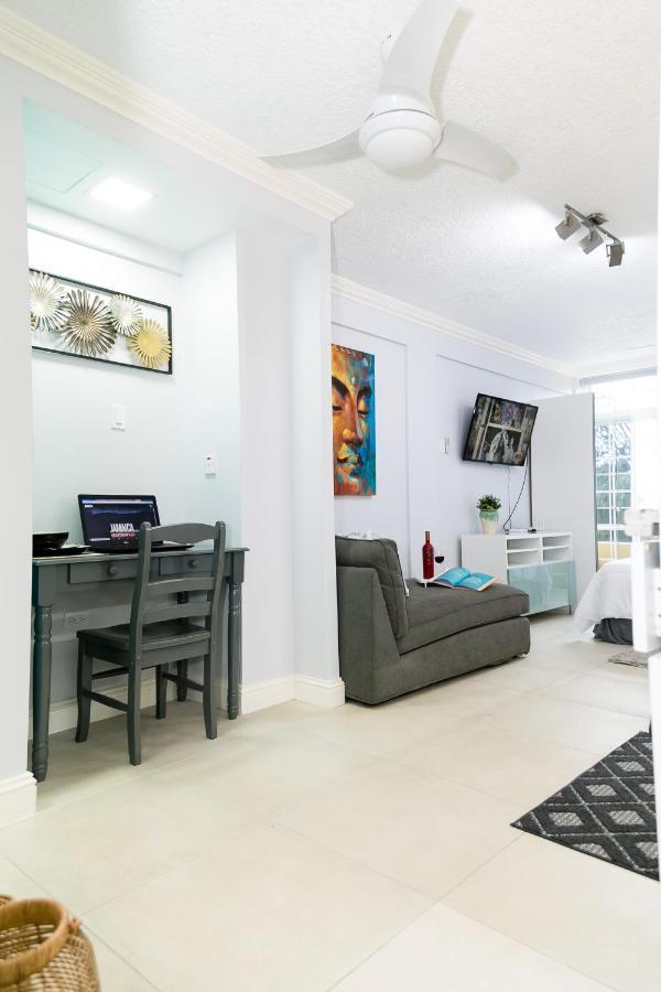 Choose To Be Happy At Seymour # 9 And #16 - Studio Apartments Kingston Exterior foto