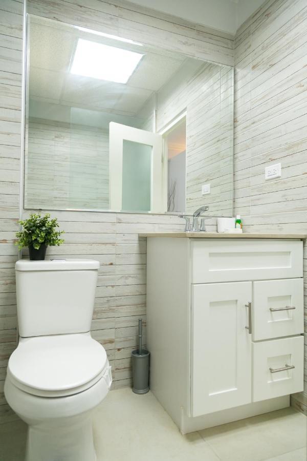 Choose To Be Happy At Seymour # 9 And #16 - Studio Apartments Kingston Exterior foto